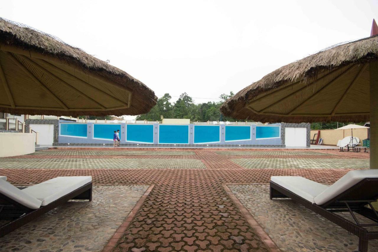Foxy'S Beach Resort San Vicente  Exterior foto